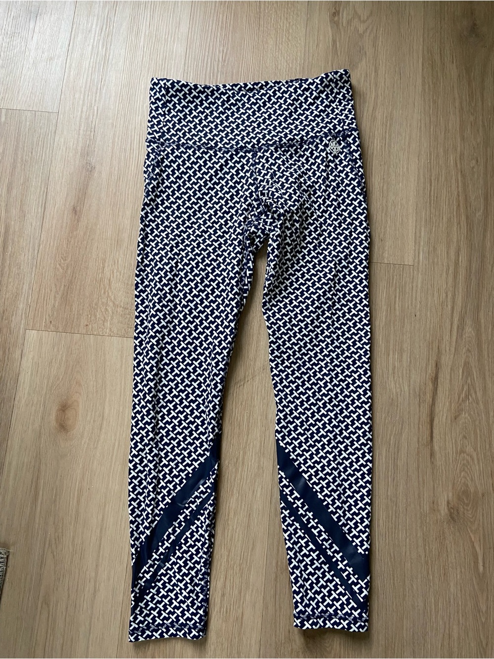 Tory Sport Navy and White Geometric Print Leggings size small